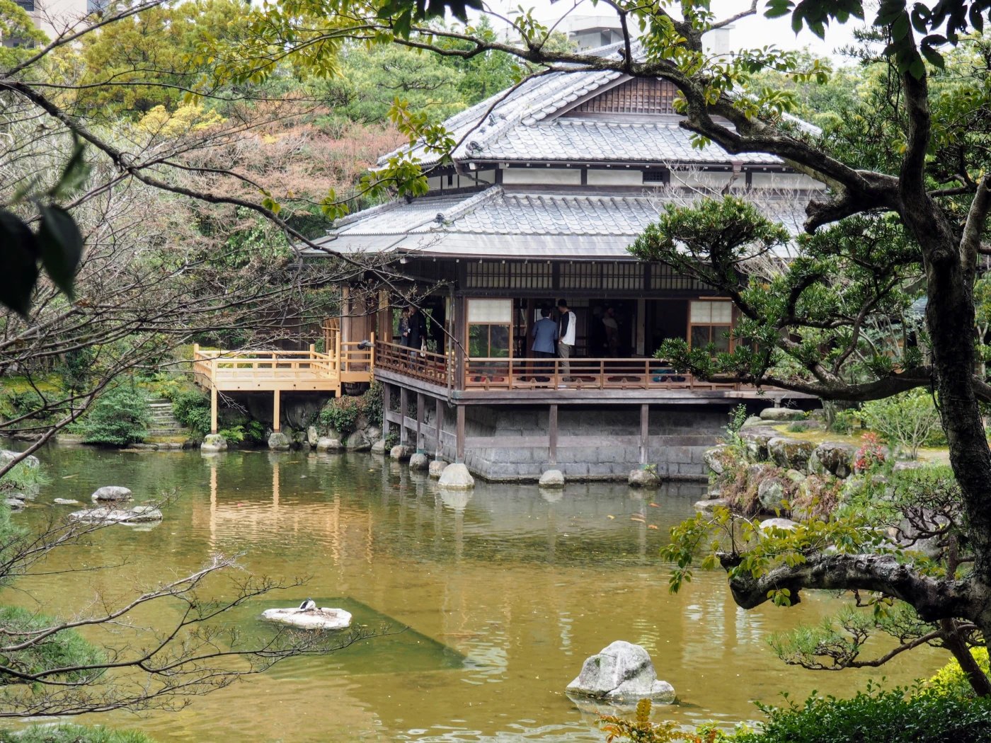 🌳 우정의 샘 정자 공원(유센테이 코엔) 이미지 4